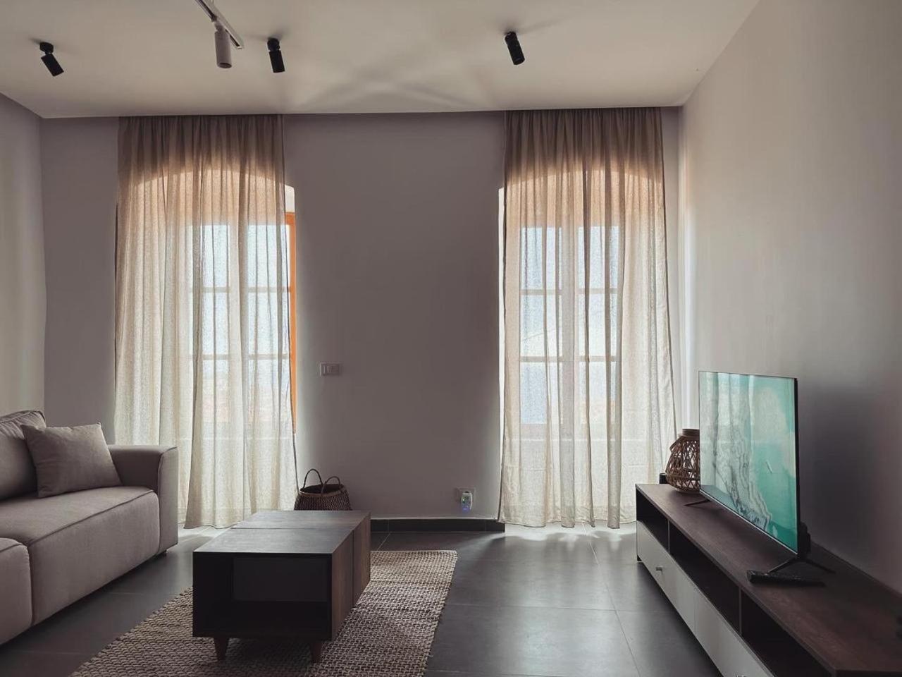 Lion'S Villa Vlorë Εξωτερικό φωτογραφία