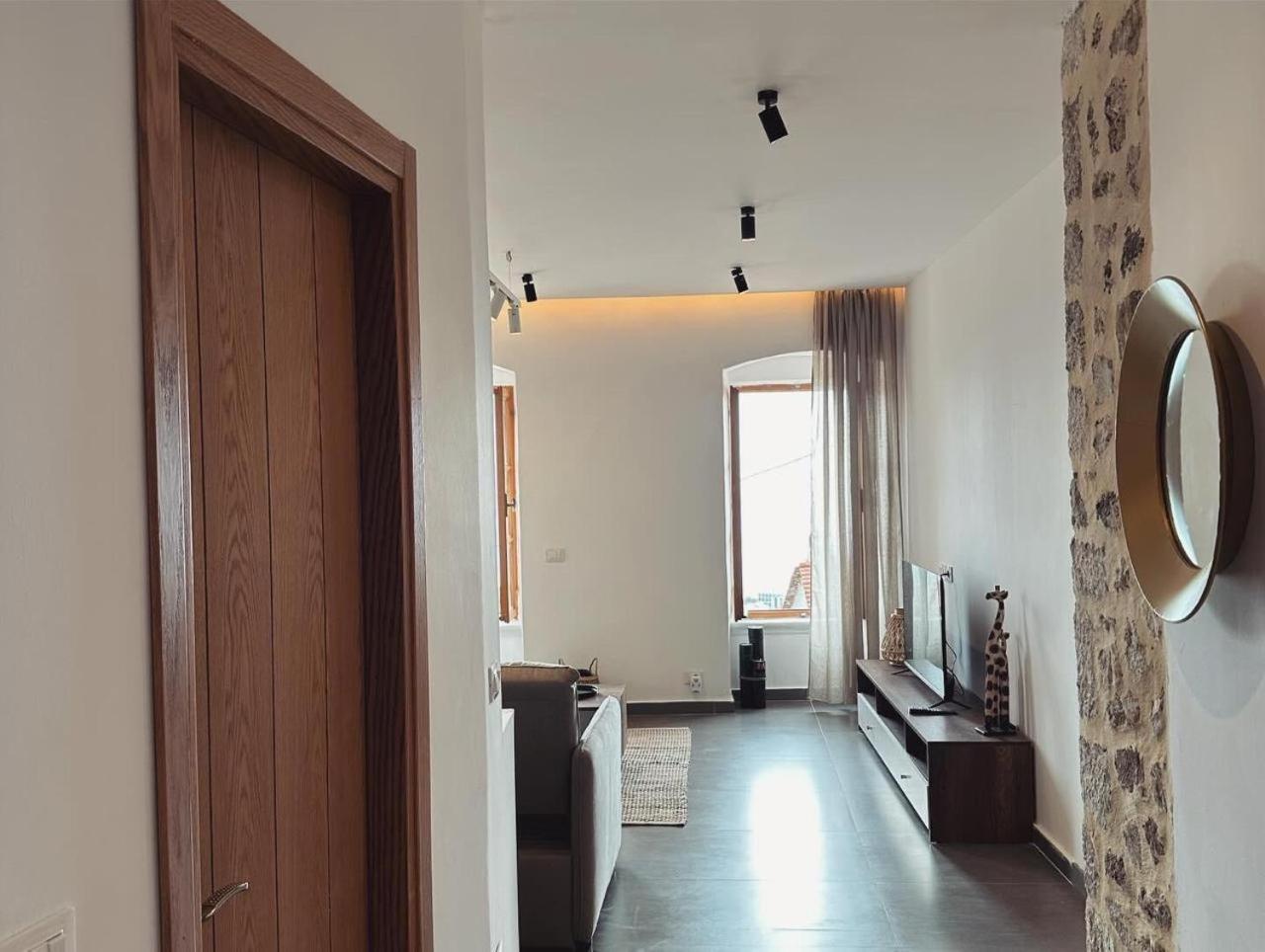 Lion'S Villa Vlorë Εξωτερικό φωτογραφία
