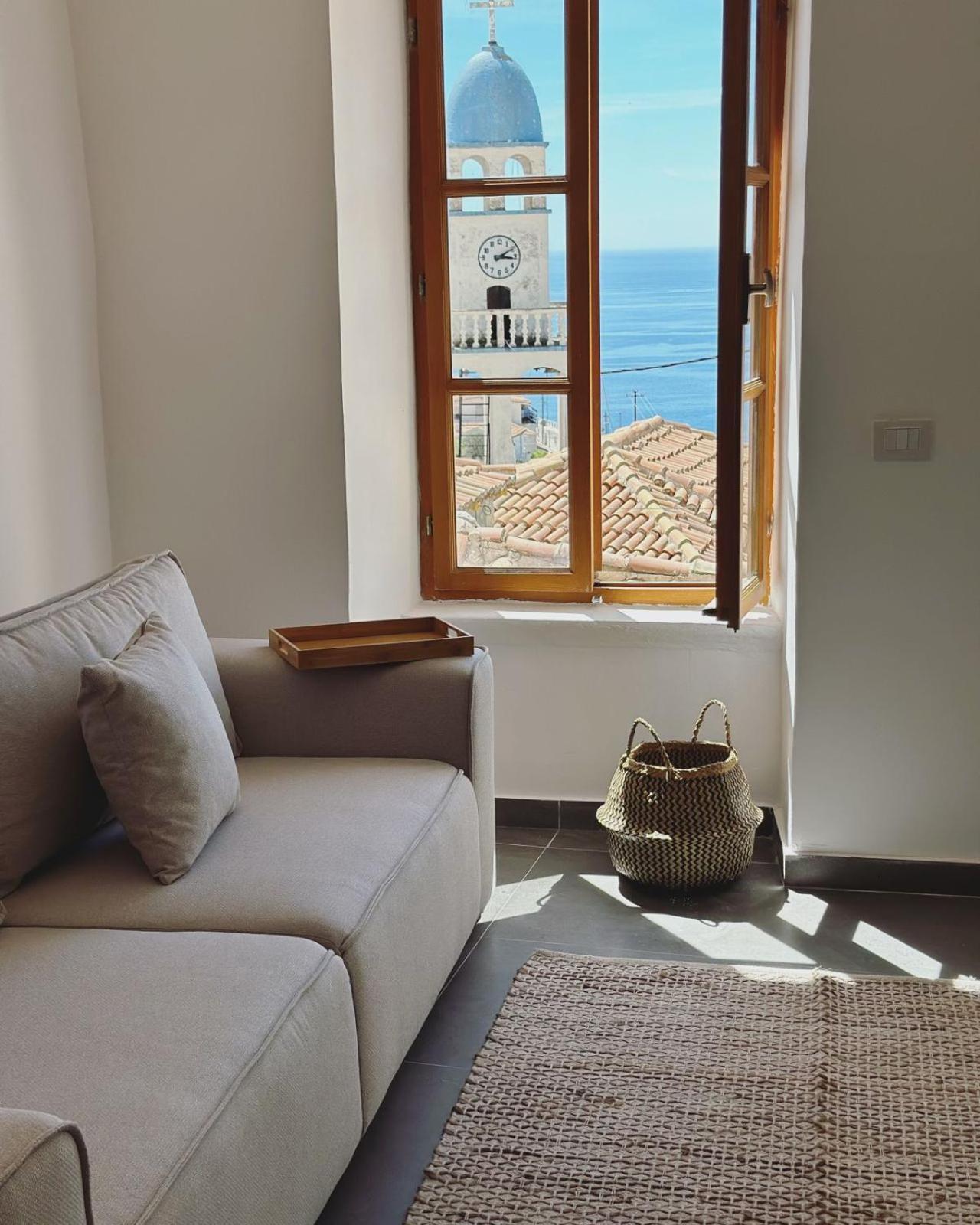 Lion'S Villa Vlorë Εξωτερικό φωτογραφία